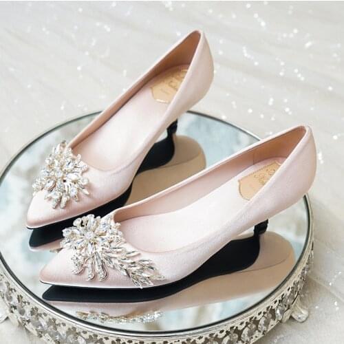 Wedding shoes low heel pregnant bride shoes spring champagne dress high heel shoes 3cm crystal wedding dress bridesmaid shoes