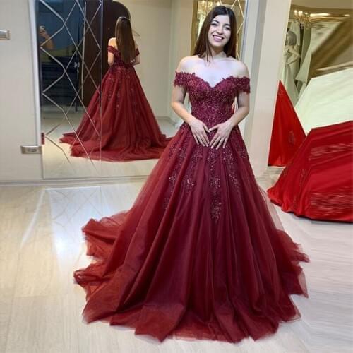 Off Shoulder Burgundy Prom Dresses A-line Luxury Appliques Beading Tulle Vestido De Formatura Sweep Train Robe De Bal Prom Gowns