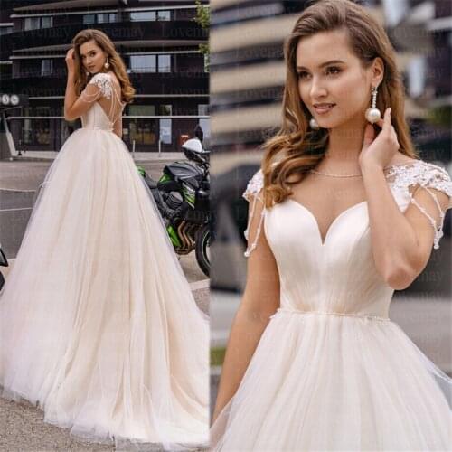 Champagne Beach Wedding Dresses 2021 Scoop Beaded A Line Bridal Gown Lace Appliques Button Vestidos De Novia Boho Bride Dresses