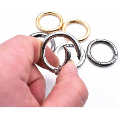 2pcs New Fashion High Quality Three colors Bag Ring Woman Handbag Jewelry Accessaries DIY Trinket Pendant Key Ring