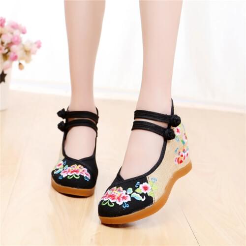 Canvas Shoes Women wedge sneakers Chinese Traditional Style Embroidery Women Casual Shoes New Comfortable Dance vulcanized Shoes