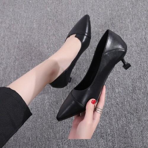 TNCHLL Leather Pumps