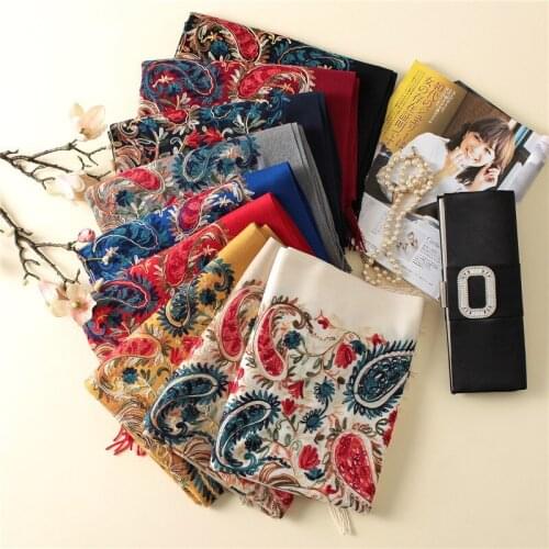 Embroidery Winter Shawl Vintage Women Floral Scarf Wrap OVersize 200*70cm Soft Retro Beaded Edging Scarf Shawl Thicking Blanket