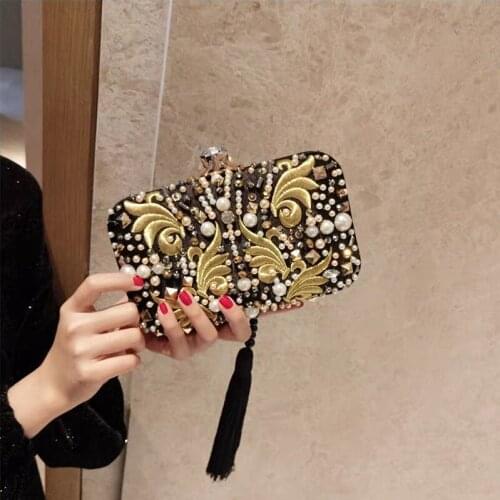 Women Exquisite Embroidered Evening Bags Bridal Clutches Pearl Crystal Black Tassel Pendant Dinner Party Handbags Purse Clutch
