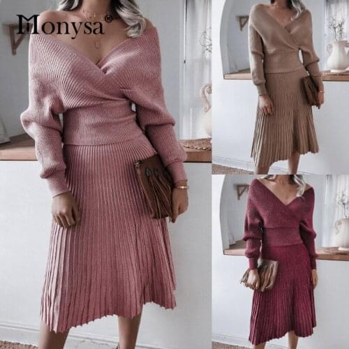 Two Piece Set Women 2020 Autumn Winter Clothes V Neck Long Sleeve Knitted Top And High Waist Pleated Skirts Vetement Femme