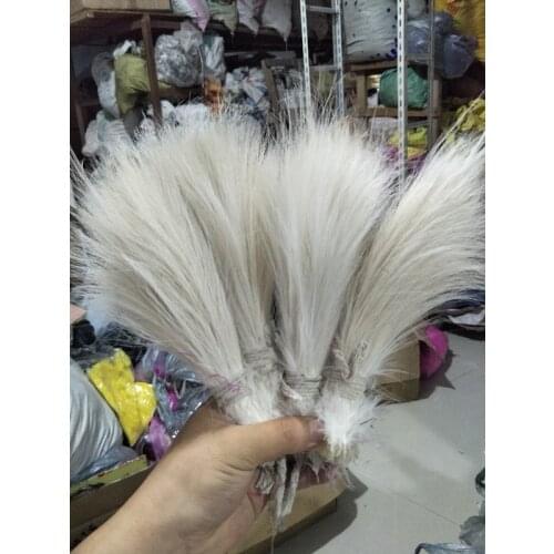 Wholesale high quality 10pcs rare pure white egret feather silk 20-25cm/8-10inch decorative accessories wedding Carnival diy hot