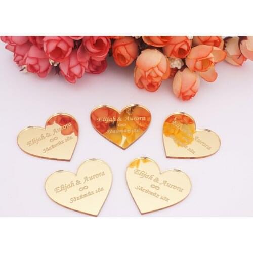 30pieces Custom Name 2mm Small Heart Tags for Guest Gifts Acrylic Mirrors Invitation Cards Wedding Party Favors