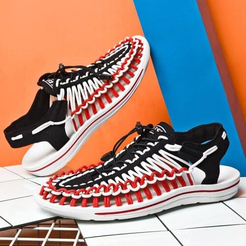 Different Colors Walking Sneakers Man Summer Hole Sandals Mens Comfortable Slippers Outdoor for Men Fashion Athletic Sandal Mens