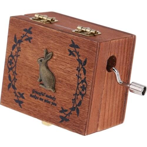 Four Types Animal Figure Classical Square Wooden Quality Vintage Hand Crank Exquisite Retro Music Box Different Melody Inside