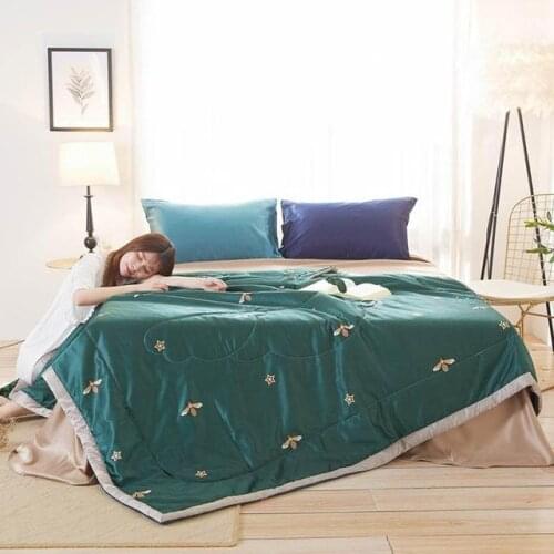 Dark Green Bees Stars Quilt Satin Polyester Fabric Silk Feeling Quilted Comforter Summer Blanket Twin Queen Size