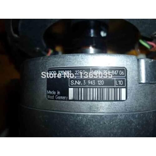 ROD 320.002 1250 rotary encoder ROD 320.002 1250 servo motor encoder good condition