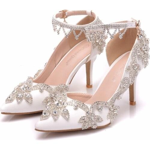 Crystal Queen Shoes Women Fashion Wedding Pumps Sweet White Flower Tassels Crystal Pointed Toe High-heeled Wedding Shoes Sandals