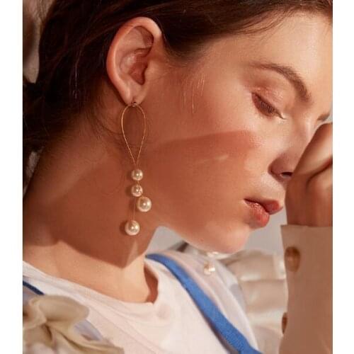 New design creative jewelry elegant Boho Simulated Pearl earrings 2019 Bridal Drop earrings wedding party earrings for woman