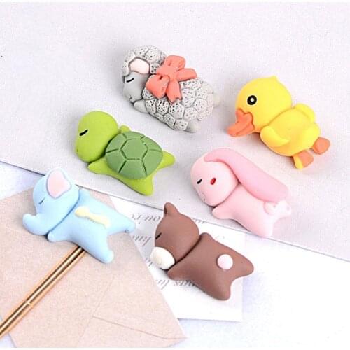 Doll House Mini Cartoon Sleeping Animal Accessories Resin Small Animal Cream Mobile Phone Case Accessories Brooch Materials