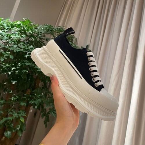 McQueen small white shoes womens summer 2021 new pop womens shoes daddy shoes thick sole shoes female sports canvas shoes
