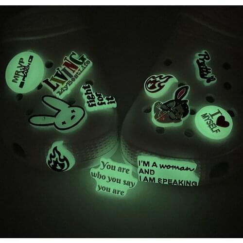Single Sale 1pc Cute Luminous Shoe Charms Buckles Decoration Fit Croc JIBZ Sandals Shoe Accessories Kids Xmas Party Gifts