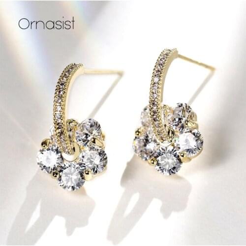 Luxury Shiny CZ Zircon Stud Earrings Small And Simple Flower Earrings Female Jewelry For Girlfriend Gift