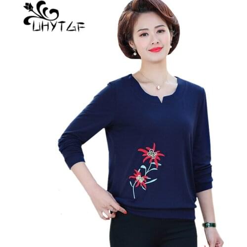 UHYTGF Spring autumn t-shirt women fashion embroidered elegant mom short tops female long-sleeved slim 5XL Plus size T-shirt 909