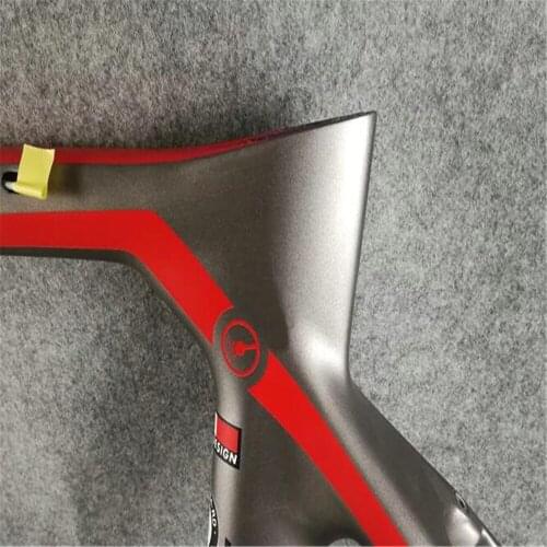 In stock Carbon Road Bike XR4 frame disc bicycle frame taiwan made size 47/50/53/55/57cm