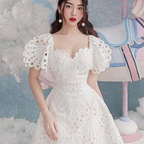 French Light Luxury Fairy Chic Design High-Level Sense of Thinness Waist Slimming Lace Hollow Out Princess Short Dress