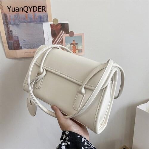 2021 New Solid Color Designer Ladies Shoulder Bag Fashion Tassel Design Women Messenger Bags Casual Womens Bags Bolsa Feminina