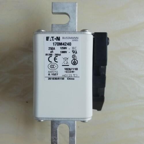 Fuses: 170M4240 250A 1250V / 170M4238 160A / 170M4239 200A 1250V aR