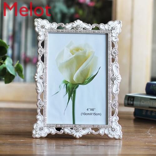 High-End Luxury Metal Diamond Photo Frame Gift Decoration Household Minimalist Modern Shiny Camera Stand Picture Frames