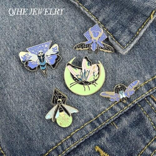 Butterfly Enamel Grow In Dark Moon Phase Lapel pin Constellation Brooches Moon and Sun Badges Romantic Jewelry Gift for Women