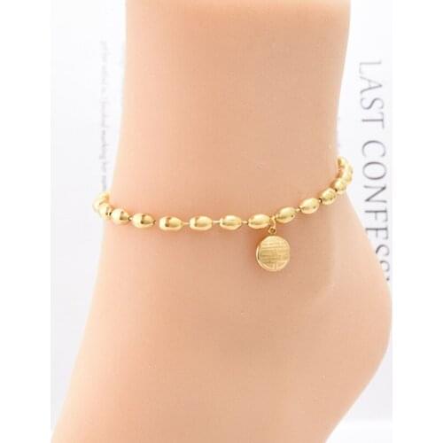 Kuziduocai Bracelets On The Leg