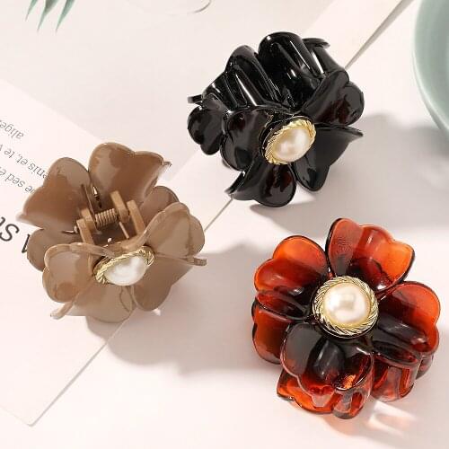 Women Hair Accessories Hair Claw Girls Hair Clip Flower Hairpins Plastic Hairgrips Cute Headwear Barrettes Hair Claws Hair Style