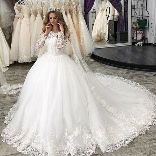 Boat Neck Long Sleeves Boho Wedding Dresses 2020 Princess Ball Gown Lace Appliques Bridal Gowns Plus Size White Bride Dress W172