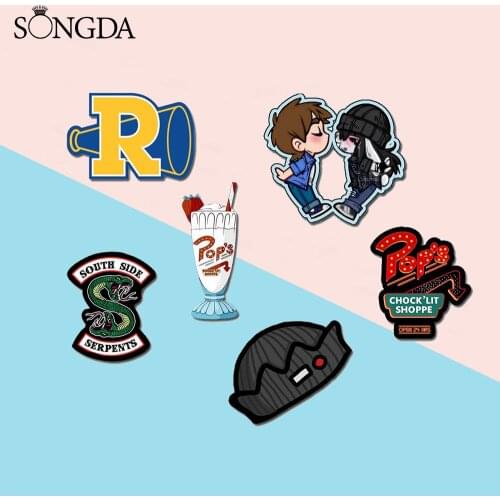 TV Show Mysteries Riverdale South Side Snake Acrylic Lapel Pin Jughead Jones Fun Cartoon Art Epoxy Resin Brooches Gifts for Fans