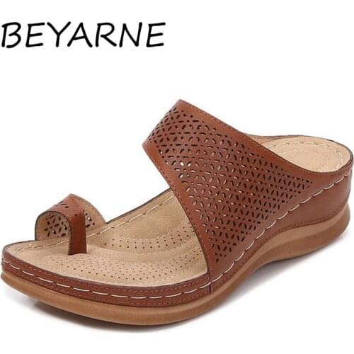 BEYARNEWomen Comfortable Platform Flat Sandals Breathable Shoes Hollow Flip Flops Orthopedic Bunion Corrector
