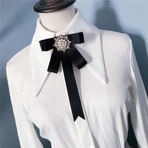 Bow Tie for Womens Fashion New Design College Style,womens Daily Shirt Dress Rhinestone Collar Flower Pin Handmade Jewelry Gift