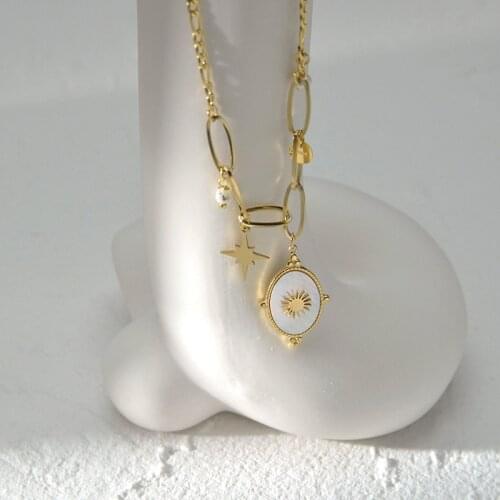 Boho Style Stainless Steel Chain Choker Necklaces For Women Handmade Small Star Pearl Charm Oval Shell Pendant Necklace Jewelry