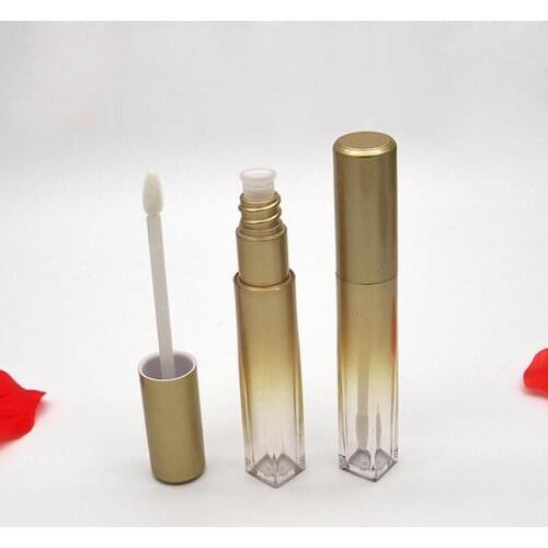 10/30/50 PCS 7ML Gloss Refillable Bottle Empty Plastic Lip Balm Tubes With Wand Black Cap Glaze Container Cosmetic Packing
