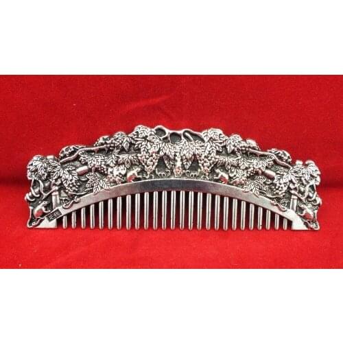 Antigua colección China vieja ardilla de plata tibetana comer peine de uva