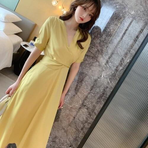 Summer Women Yellow V-neck Short Sleeve Elegant Dress for Women Sexy Party Office Dresses High End Bandage A Line Dress Vestidos