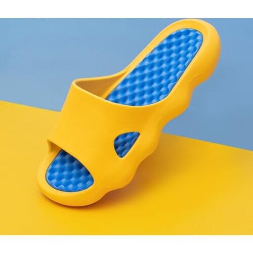 Men and Women Fashion Outer Wear Thick-soled Sandals and Slippers Home Indoor Massage Non-slip Wear-resistant