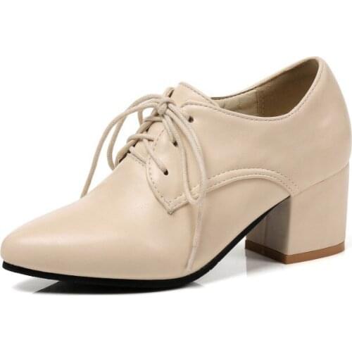 2018 with point size code in the spring and autumn period and the new comfortable thick with 32-45 lace-up shoes 18122