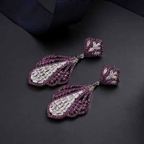 New accessories elegant and luxurious earrings with red fashion earrings water drop gem earrings factory wholesale