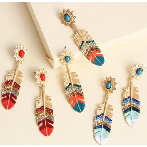 2020 New Vintage Personality Feather Shape Earrings for Women Ethnic Multicolor Crystal Dangle Earrings Female Jewelry