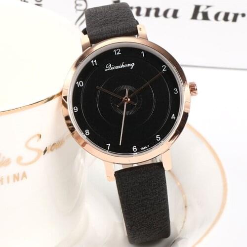 Top Luxury Simple Casual Women’s Watch Women Exquisite Fashion Rose Gold Ladies Leather Wristwatch Girls Digital Clock 2019 New