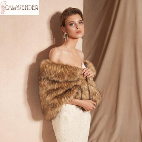 PJ18082 2019 Luxurious Womens Winter Scarf for Wedding Dress Soft Raccoon Lady Faux Fur Scarf Warm Ladies Winter Shawl