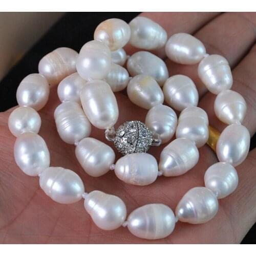 Natural 10-11MM Genuine white Freshwater cultured Baroque pearl necklace 18" AA