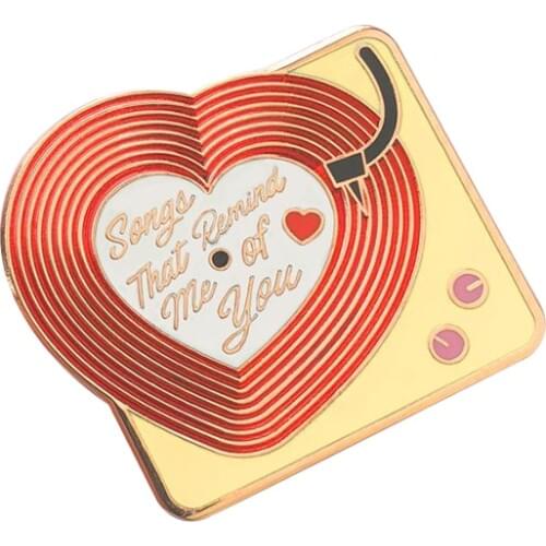 Music Record Player Plate Brooch Heart Shaped enamel Pin Miss Songs Music badge Vintage kitsch art decor