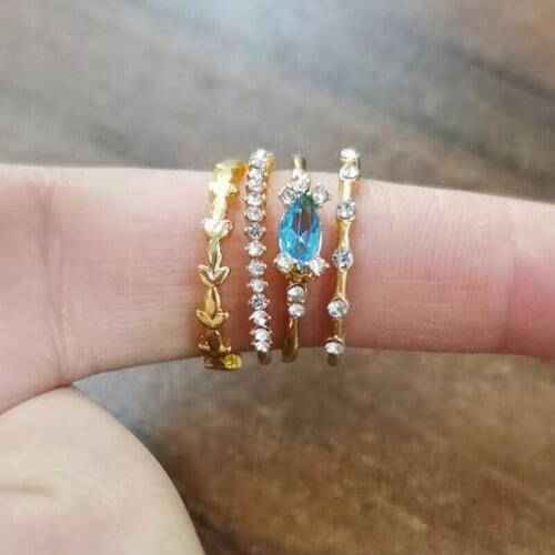 4PCS Ring Combo For Woman Finger Accessories Blue Stone Setting Golden Color Band Wedding Birthday Luxury Nobility Jewelry
