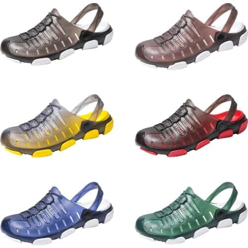 Summer Men Sandals Lightweight Slip On Size 40-45 Sandales Fashion High Quality Zapatos De Hombre Male Slippers Solid Shoes