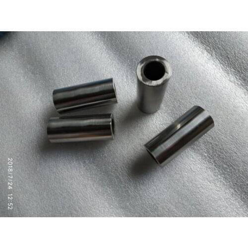 LR4A3Z-23 the turbo for YTO904 tractor, the set of piston pin, part number
