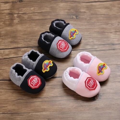Baby Shoes Adorable Infant Slippers Toddler Baby Boy Girl Knit Crib Shoes Cute Cartoon Anti-slip Prewalker Baby Slippers